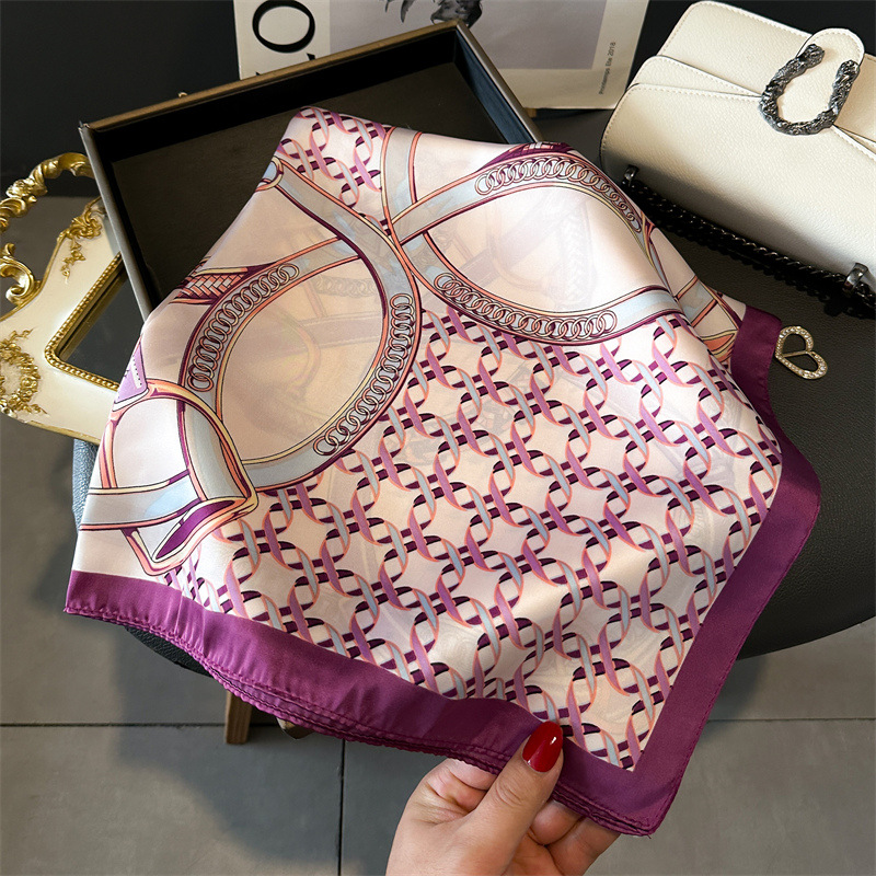 Lenço Quadrado Feminino de Lux - Face Scarf Mask avaliação e preço